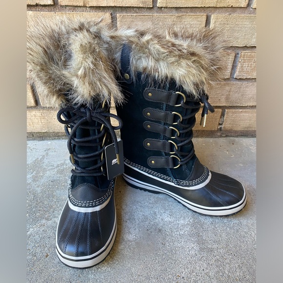 Sorel Shoes - Sorel Joan of Arctic Black Waterproof Winter Boots Faux Fur Women’s 9 NWT